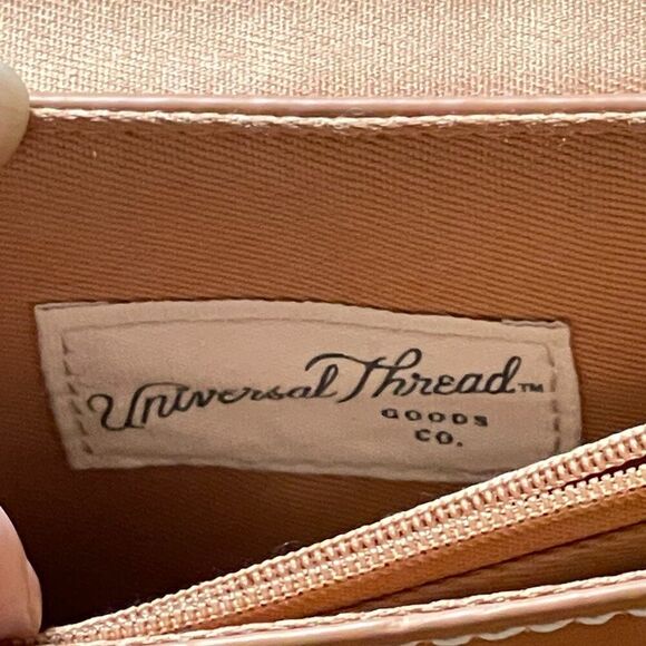 Universal Thread Brown Shoulder Bag EUC - Picture 10 of 10
